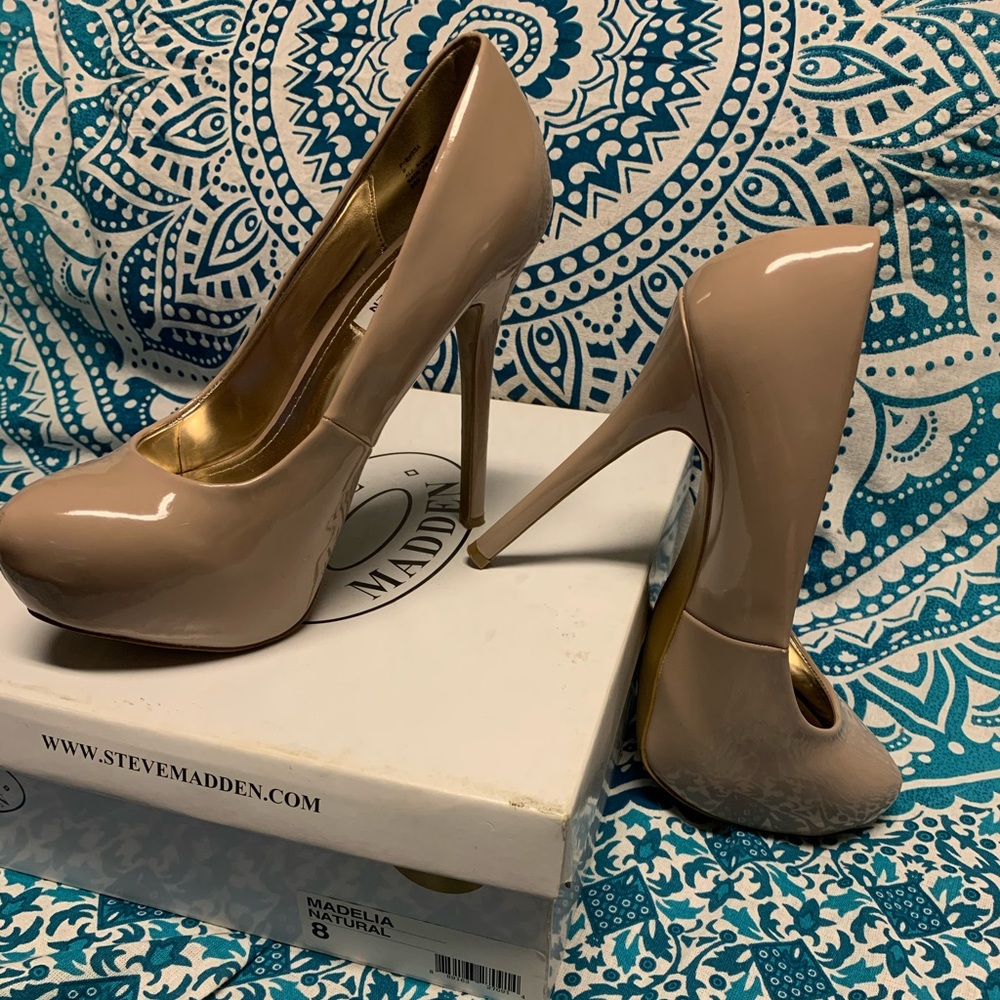 Steve Madden Pumps